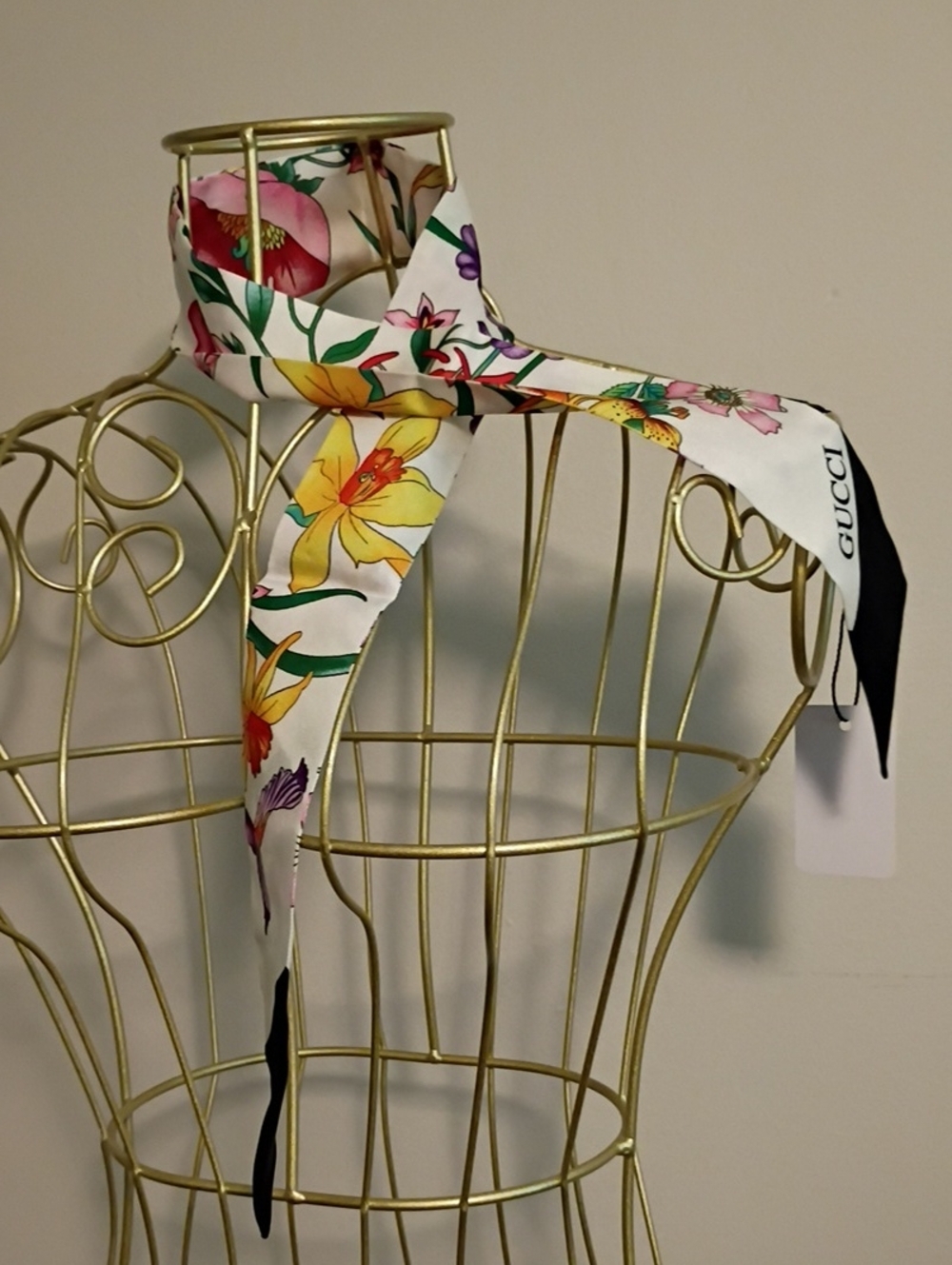 Gucci White Silk Floral Skinny Scarf with Black Tips